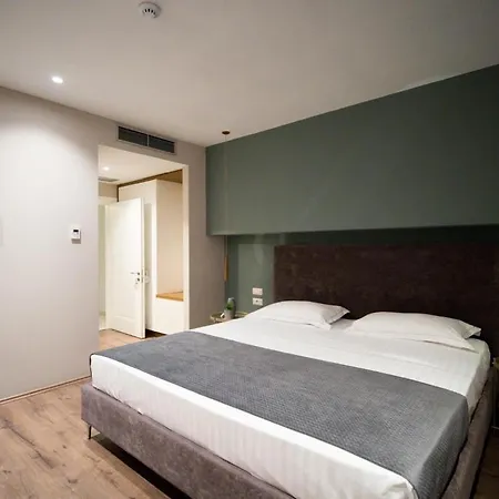 Hotel Light