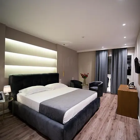 Light Hotel