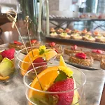 Отель Light Yzberish